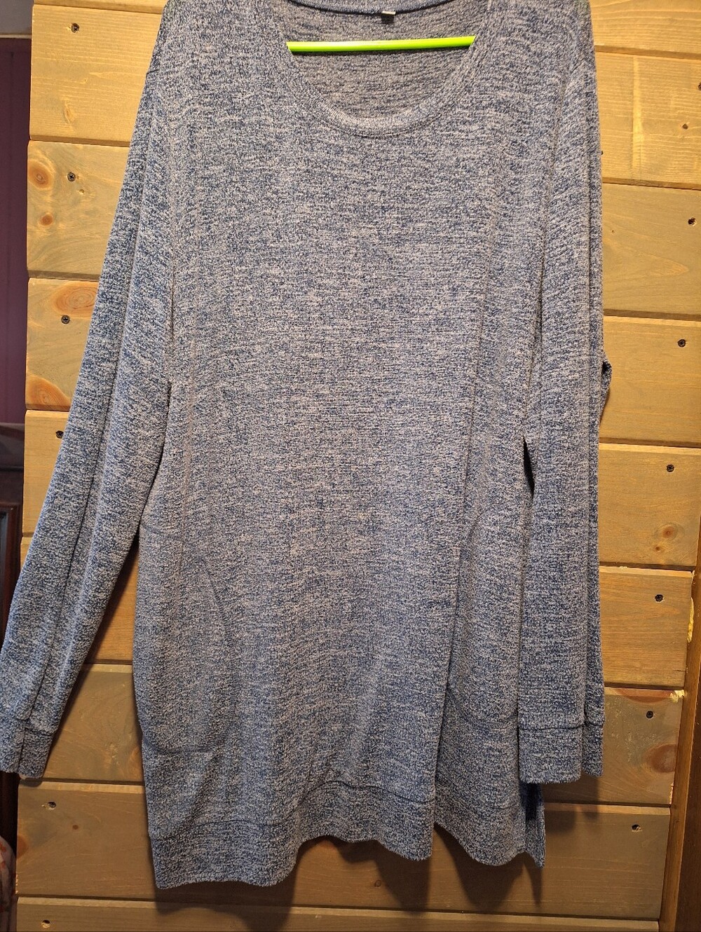 Sweater - Picture 6 of 6